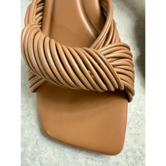 Marc Fisher Nude Chunky Heel‎ Mule Sandals Womens Size 6.5 Leather Square Toe - Picture 8 of 11